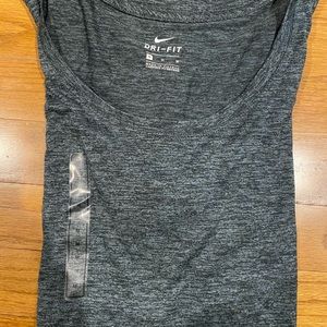 Nike running t-shirt ✔️